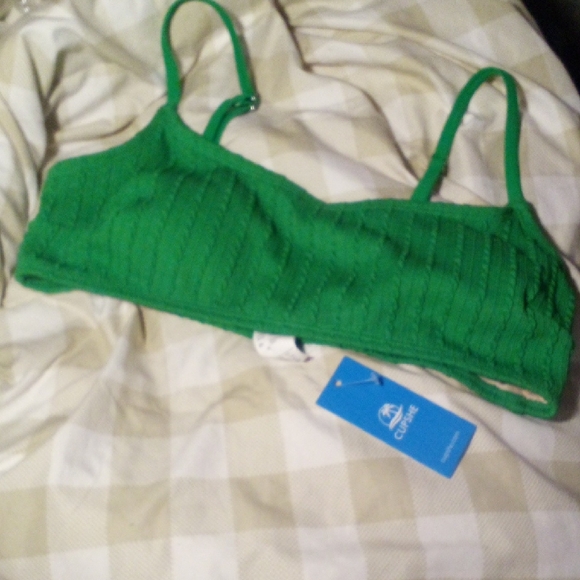 NWT! Cupshe Vibrant Green Bikini Top - Picture 1 of 9